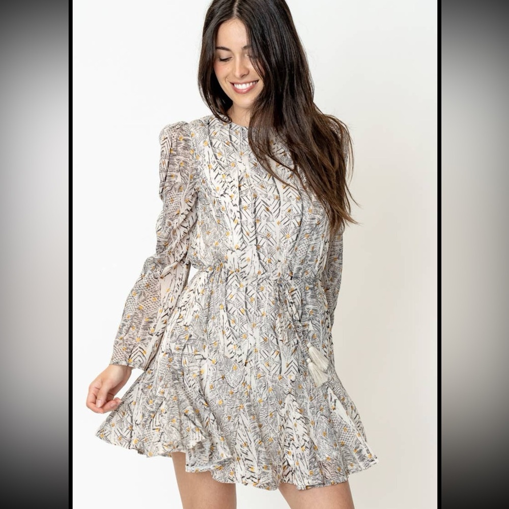 EN CREME PRINT LONG SLEEVE FLARE SKIRT DRESS ❤️IN STORES❤️